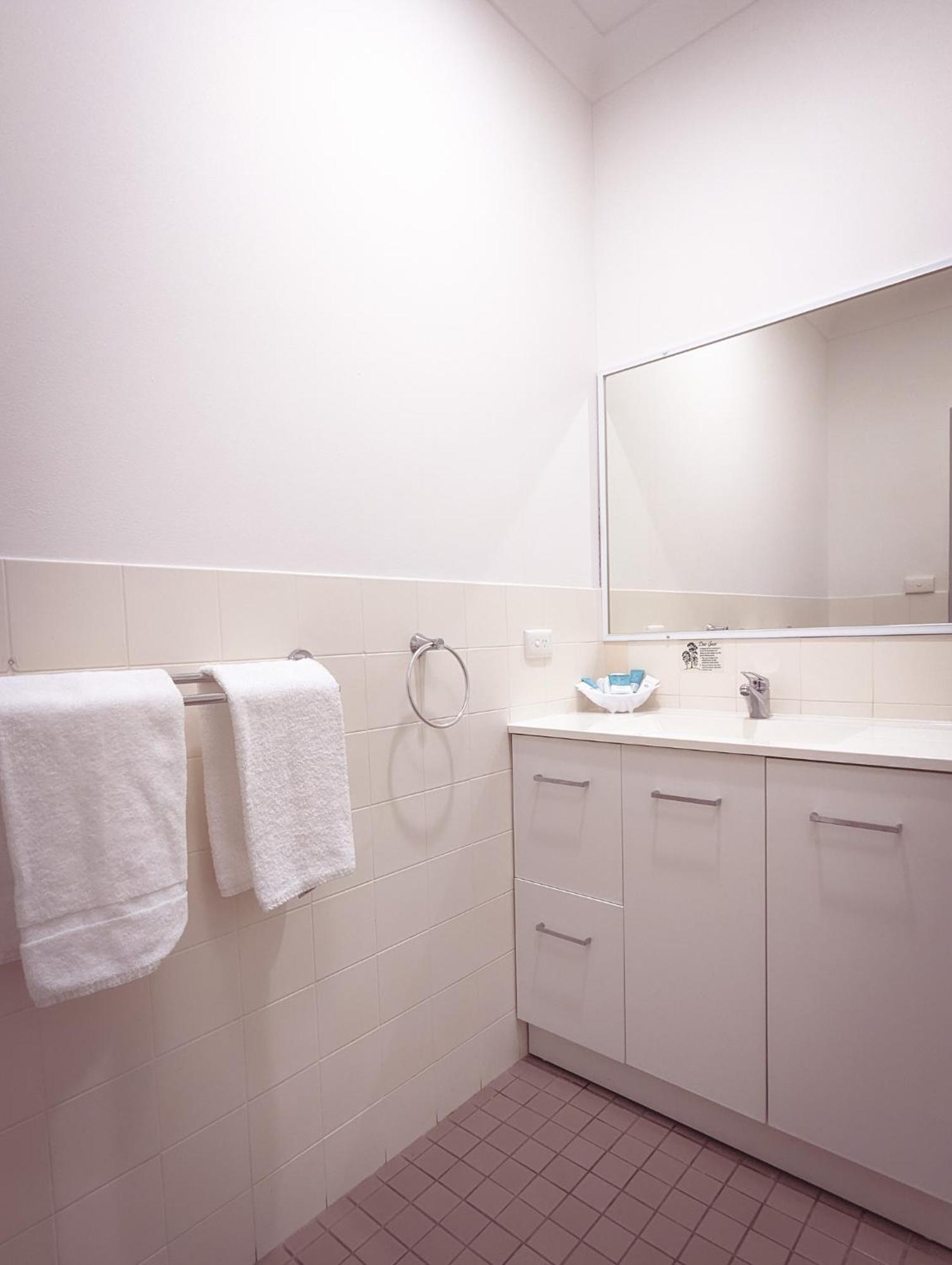 Island Palms Motor Inn Forster Zimmer foto