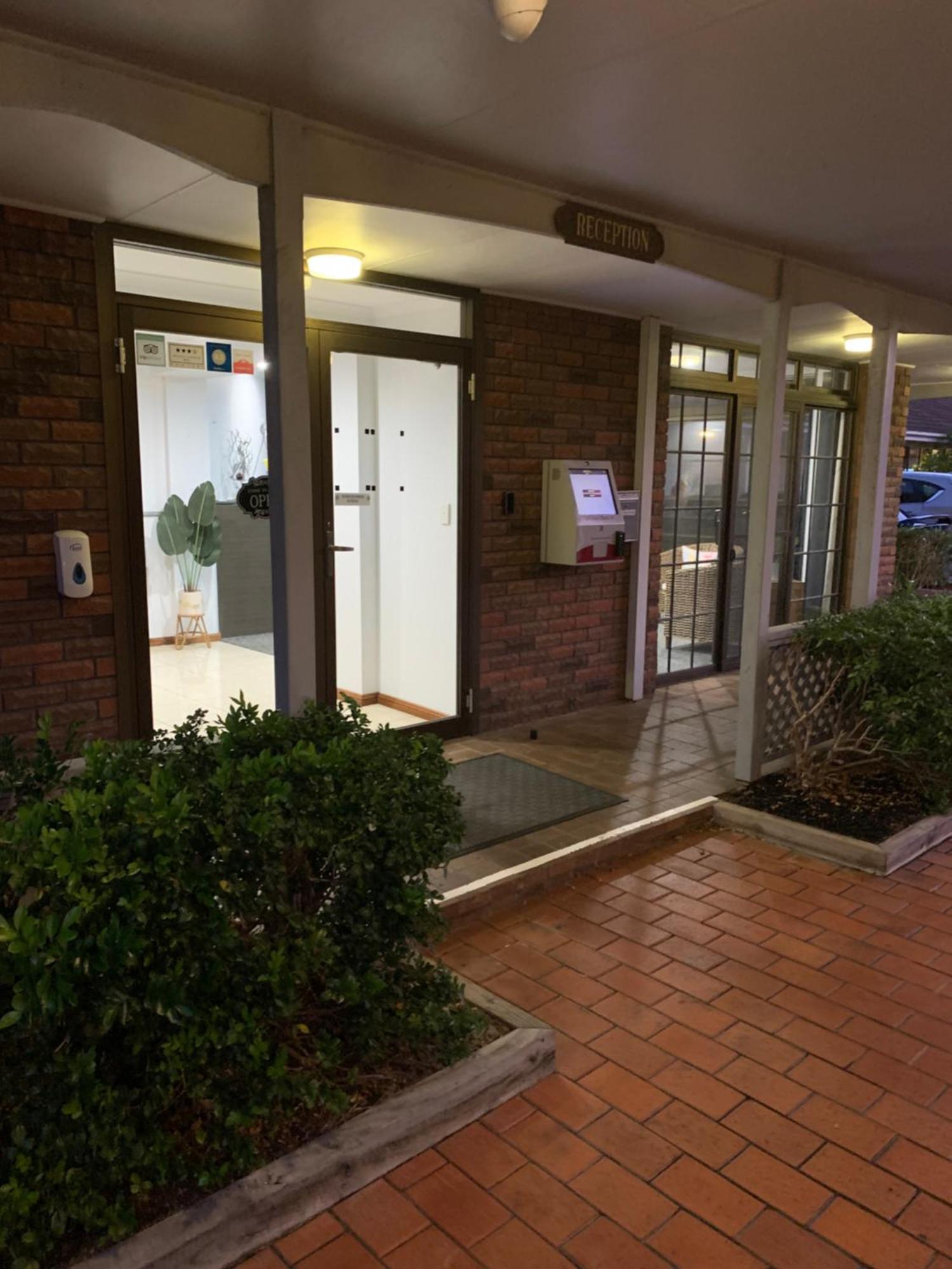 Island Palms Motor Inn Forster Exterior foto